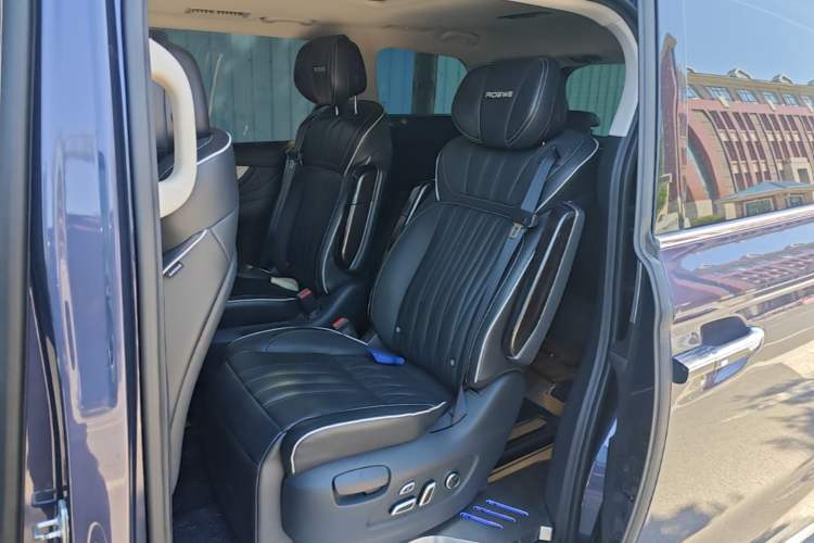 Used Roewe iMAX8 2021 400TGI Supreme Series Prestige Edition Left Rear Seat