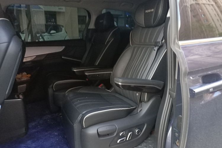 Used Roewe iMAX8 2021 400TGI Supreme Series Prestige Edition Left Rear Seat