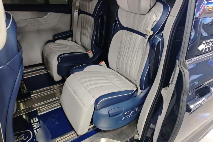 Used Roewe iMAX8 2021 400TGI Supreme Series Ultimate Edition Left Rear Seat