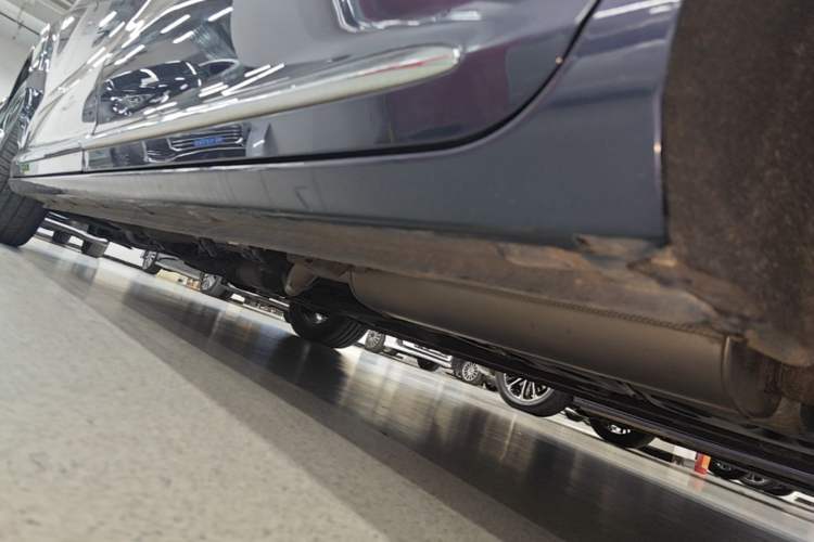 Used Roewe iMAX8 2021 400TGI Supreme Series Prestige Edition Left Side Sill