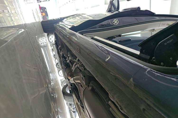 Used Roewe iMAX8 2021 400TGI Supreme Series Ultimate Edition Left Side Sill