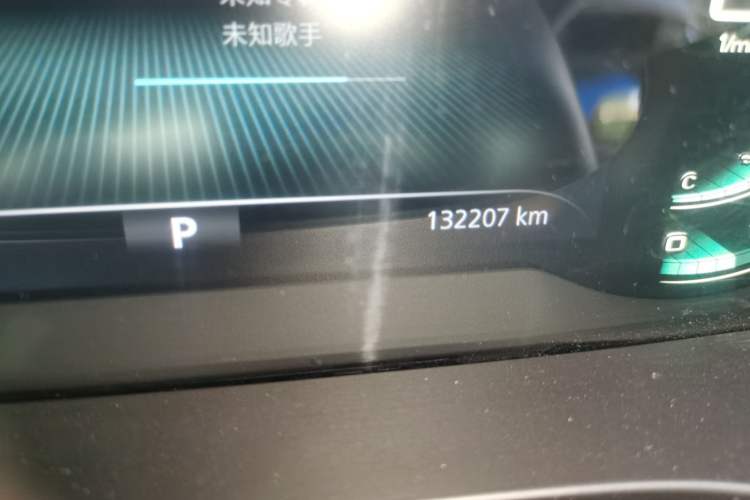 Used Roewe iMAX8 2021 400TGI Supreme Series Prestige Edition Odometer Close Up