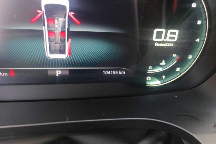 Used Roewe iMAX8 2021 400TGI Supreme Series Prestige Edition Odometer Close Up