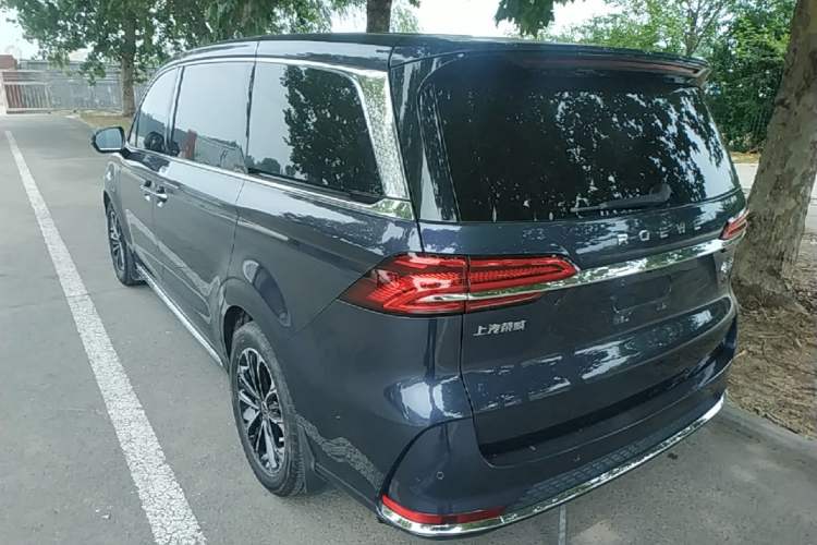 Used Roewe iMAX8 2021 400TGI Supreme Series Prestige Edition Rear Left 45 Deg