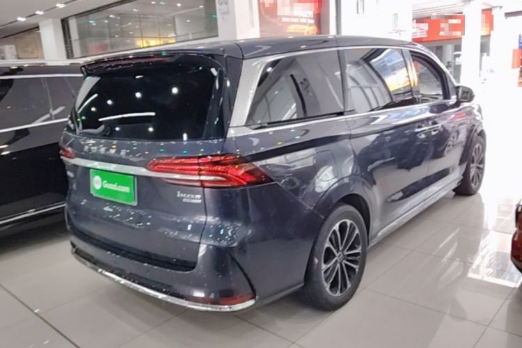 Used Roewe iMAX8 2021 400TGI Supreme Series Prestige Edition Rear Right 45 Deg