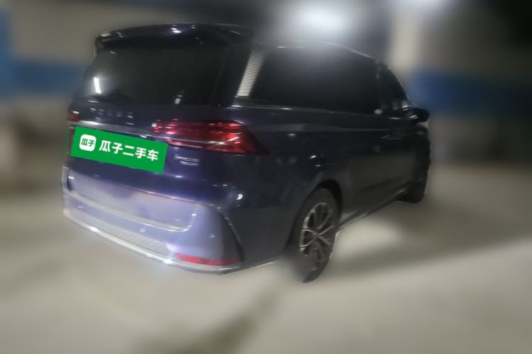 Used Roewe iMAX8 2021 400TGI Supreme Series Lu Zun Edition Rear Right 45 Deg