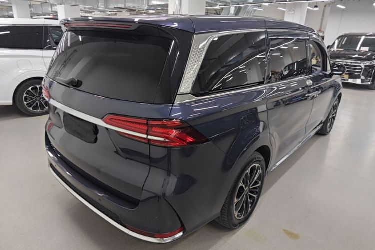 Used Roewe iMAX8 2021 400TGI Supreme Series Prestige Edition Rear Right 45 Deg