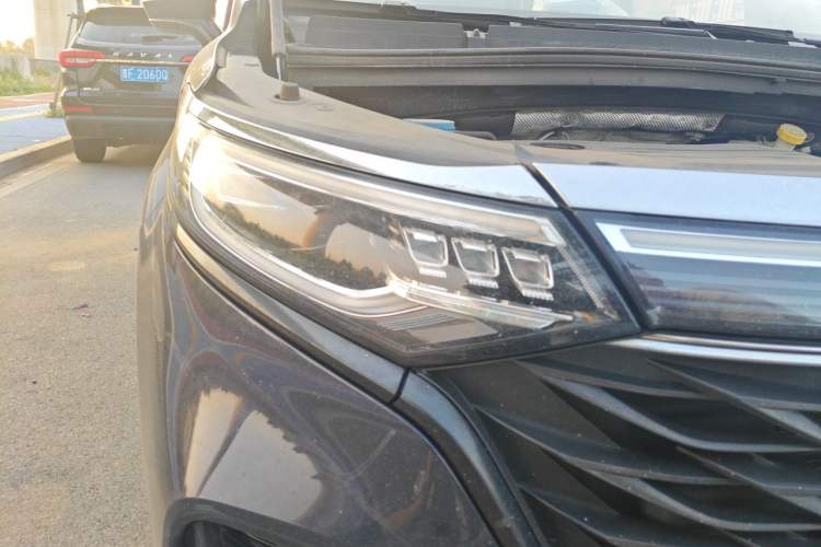 Used Roewe iMAX8 2021 400TGI Flagship Edition Right Front Headlight
