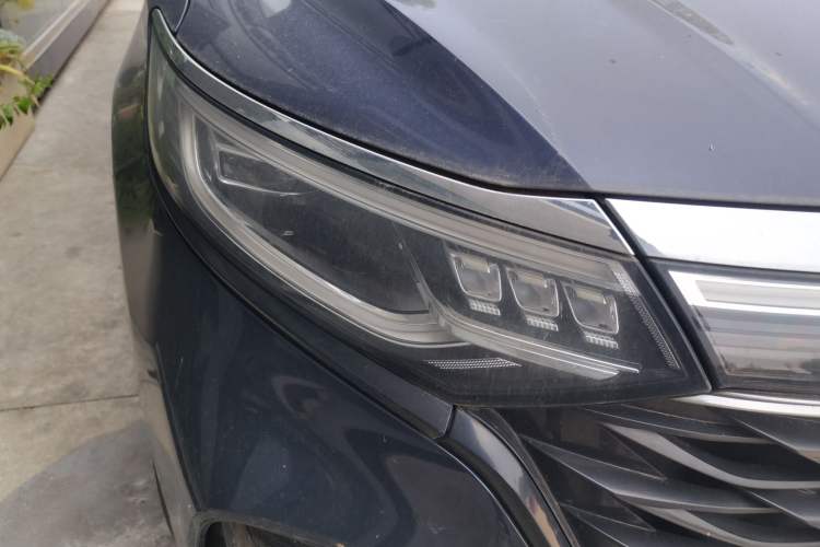 Used Roewe iMAX8 2021 400TGI Supreme Series Prestige Edition Right Front Headlight