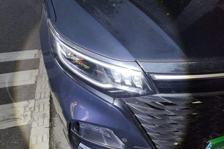 Used Roewe iMAX8 2021 400TGI Supreme Series Prestige Edition Right Front Headlight