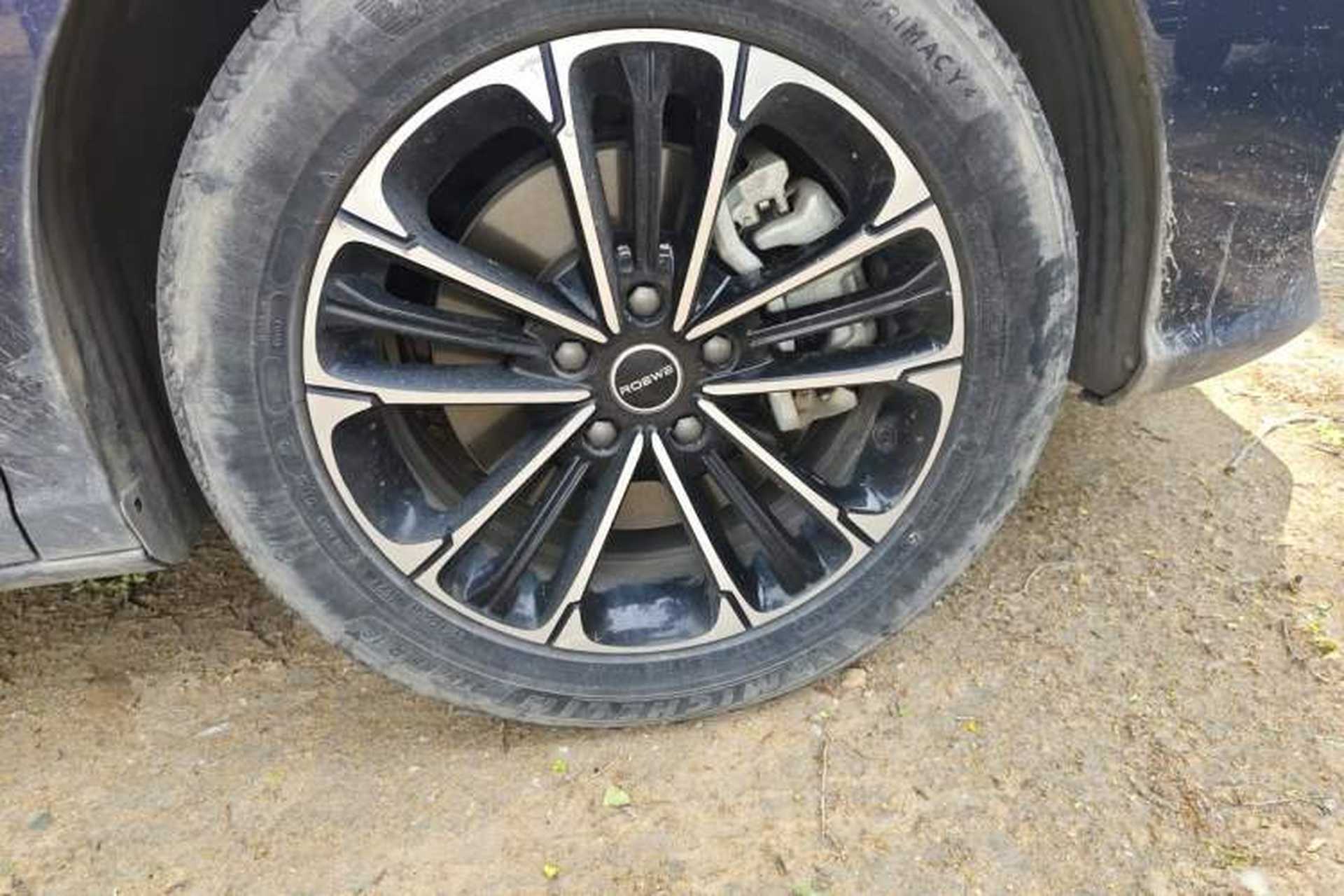 Used Roewe iMAX8 2021 400TGI Supreme Series Prestige Edition Right Front Wheel Hub