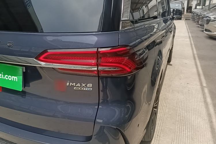 Used Roewe iMAX8 2021 400TGI Supreme Series Ultimate Edition Right Rear Taillight