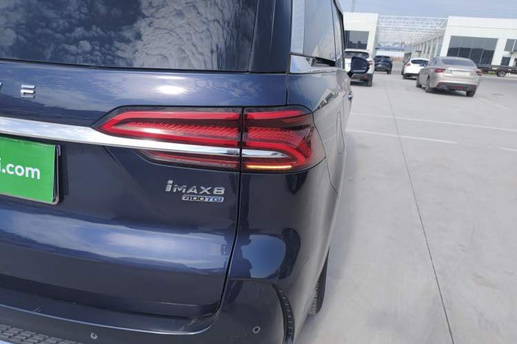 Used Roewe iMAX8 2021 400TGI Flagship Edition Right Rear Taillight