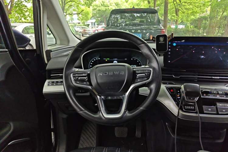 Used Roewe iMAX8 2021 400TGI Supreme Series Prestige Edition Steering Wheel