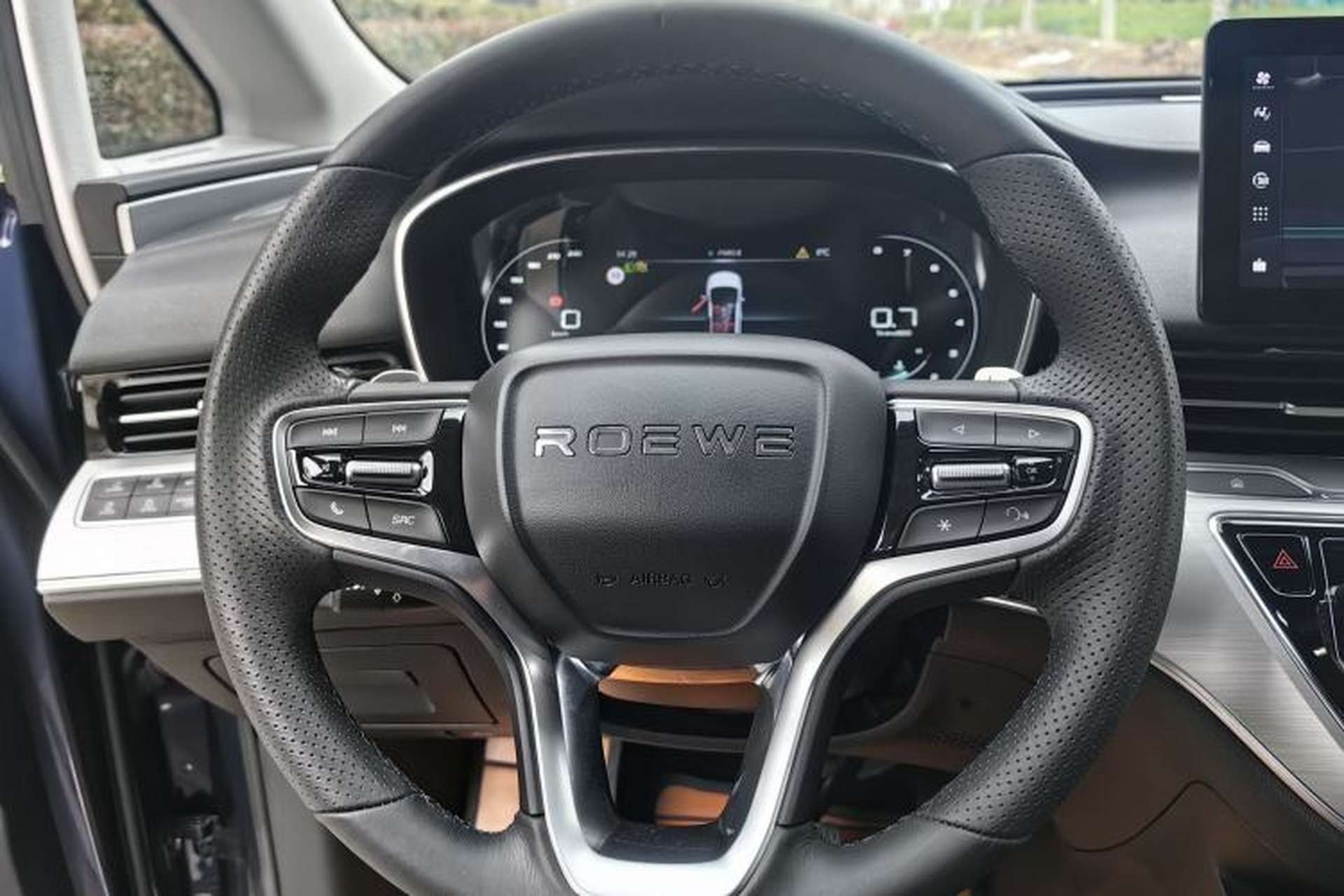 Used Roewe iMAX8 2021 400TGI Supreme Series Prestige Edition Steering Wheel