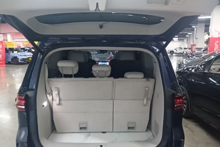 Used Roewe iMAX8 2021 400TGI Supreme Series Prestige Edition Trunk