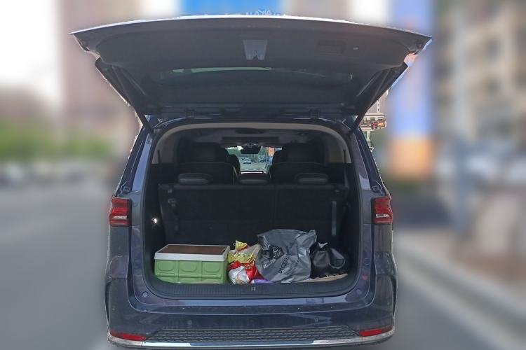 Used Roewe iMAX8 2021 400TGI Supreme Series Prestige Edition Trunk