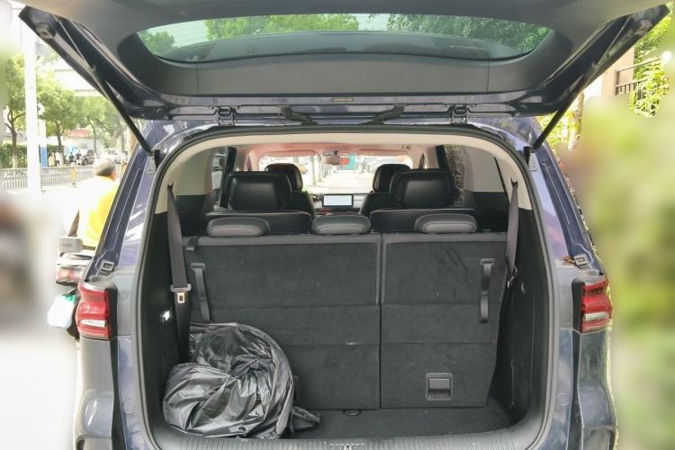 Used Roewe iMAX8 2021 400TGI Flagship Edition Trunk