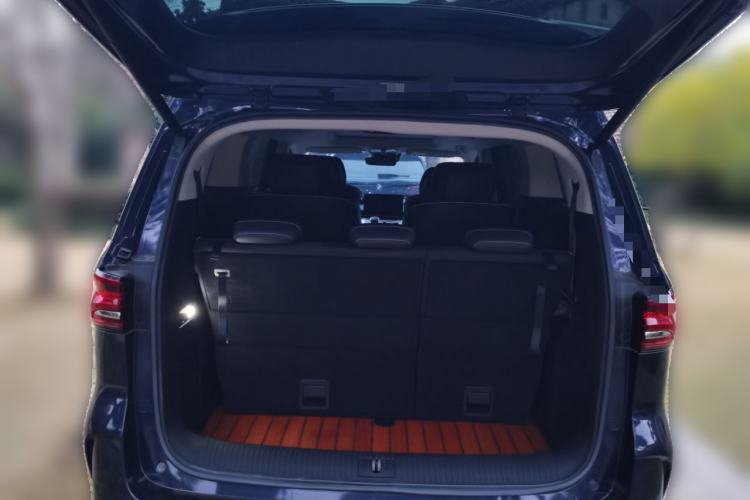 Used Roewe iMAX8 2021 400TGI Supreme Series Prestige Edition Trunk