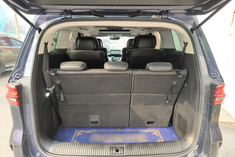 Used Roewe iMAX8 2021 400TGI Flagship Edition Trunk