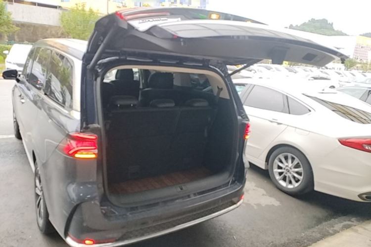 Used Roewe iMAX8 2021 400TGI Supreme Series Prestige Edition Trunk