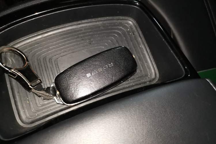 Used Roewe iMAX8 2021 400TGI Flagship Edition Vehicle Key