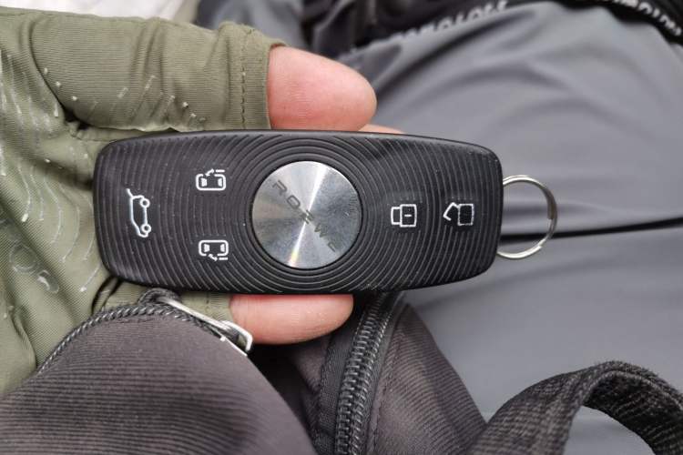 Used Roewe iMAX8 2021 400TGI Supreme Series Prestige Edition Vehicle Key