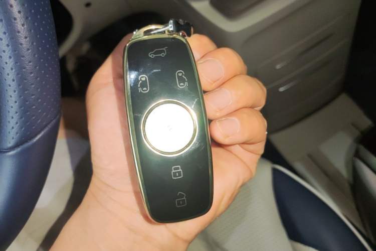 Used Roewe iMAX8 2021 400TGI Supreme Series Prestige Edition Vehicle Key