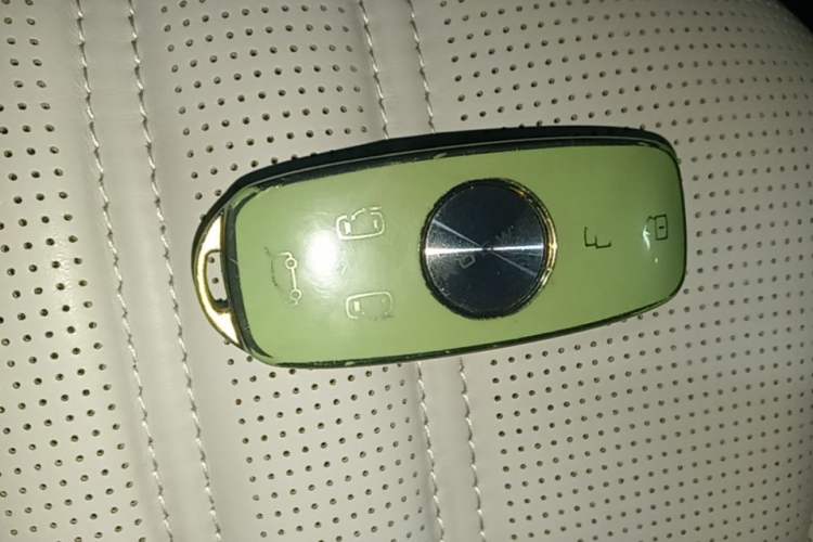Used Roewe iMAX8 2021 400TGI Supreme Series Prestige Edition Vehicle Key