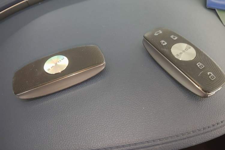 Used Roewe iMAX8 2021 400TGI Supreme Series Prestige Edition Vehicle Key