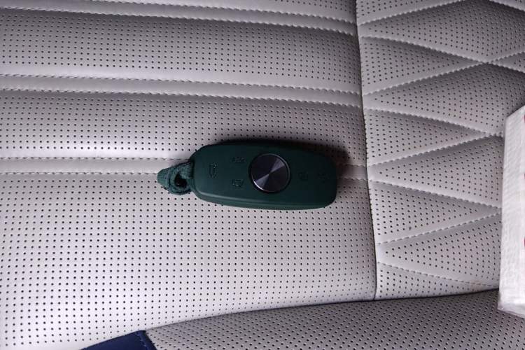 Used Roewe iMAX8 2021 400TGI Supreme Series Prestige Edition Vehicle Key