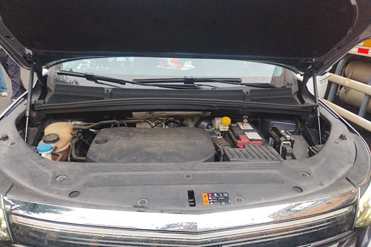Used Roewe iMAX8 2021 400TGI Supreme Series Prestige Edition Engine Bay