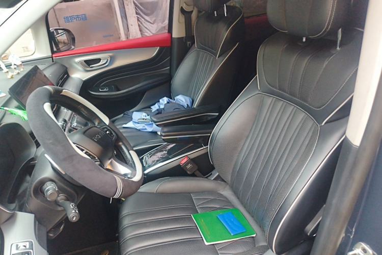 Used Roewe iMAX8 2021 400TGI Supreme Series Prestige Edition Left Front Seat