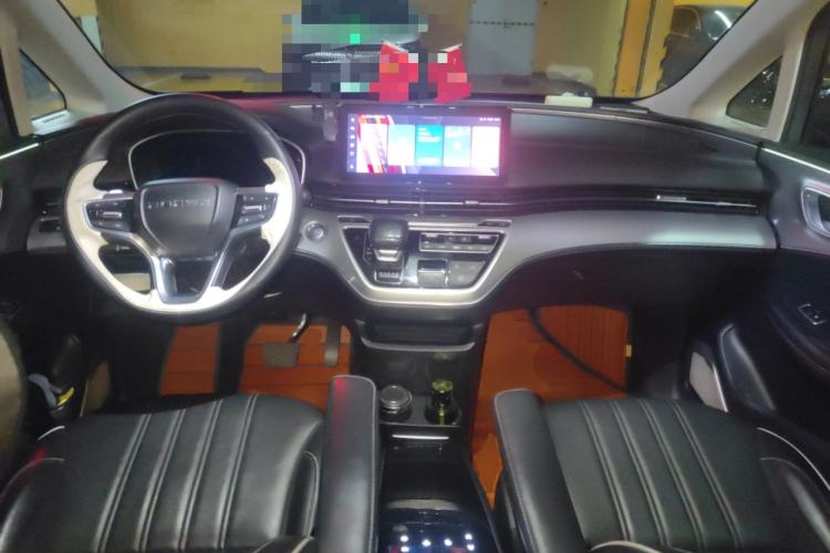 Used Roewe iMAX8 2021 400TGI Supreme Series Lu Zun Edition Center Console