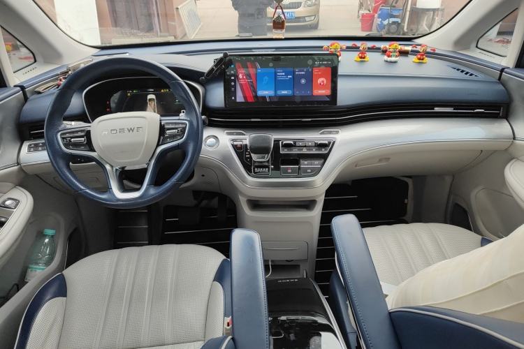 Used Roewe iMAX8 2021 400TGI Supreme Series Ultimate Edition Center Console