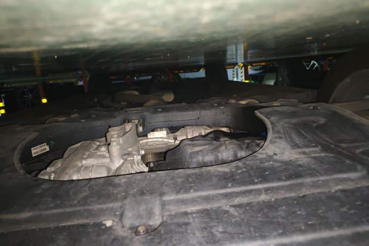 Used Roewe iMAX8 2021 400TGI Flagship Edition Chassis Front