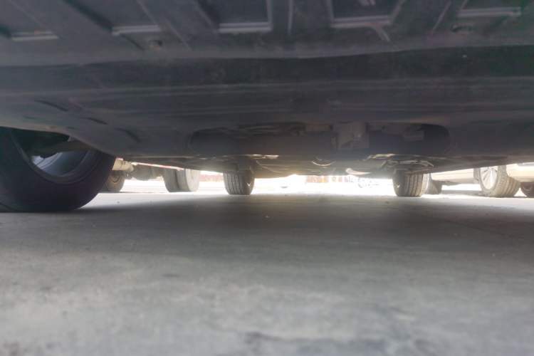 Used Roewe iMAX8 2021 Model 400TGI Exclusive Version for Key Accounts Chassis Front