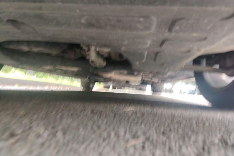 Used Roewe iMAX8 2021 400TGI Supreme Series Ultimate Edition Chassis Rear Left
