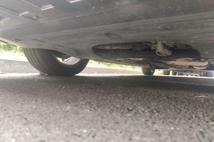 Used Roewe iMAX8 2021 400TGI Supreme Series Ultimate Edition Chassis Rear Right