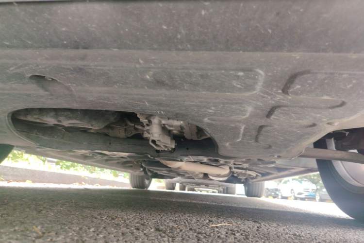 Used Roewe iMAX8 2021 400TGI Supreme Series Ultimate Edition Chassis Rear