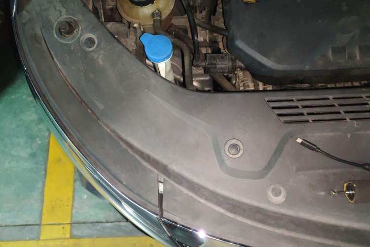 Used Roewe iMAX8 2021 400TGI Flagship Edition Engine Bay Right