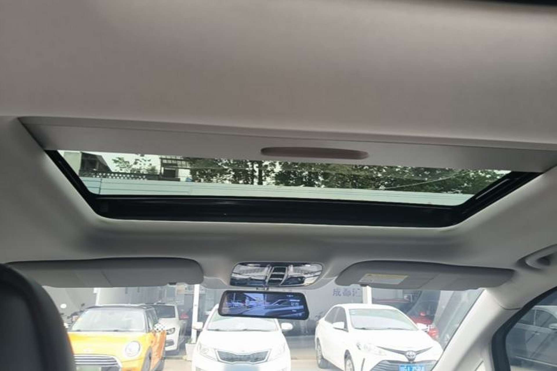Used Roewe iMAX8 2021 400TGI Supreme Series Lu Zun Edition Headliner