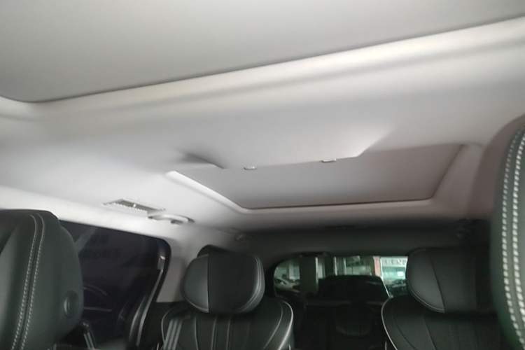Used Roewe iMAX8 2021 400TGI Flagship Edition Headliner