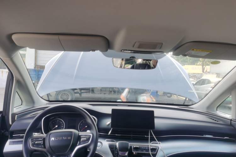 Used Roewe iMAX8 2021 Model 400TGI Exclusive Version for Key Accounts Headliner