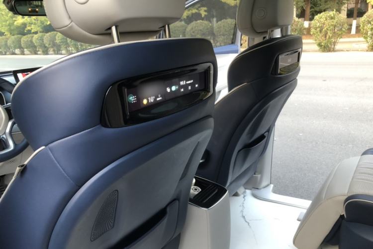 Used Roewe iMAX8 2021 400TGI Supreme Series Ultimate Edition Interior 9