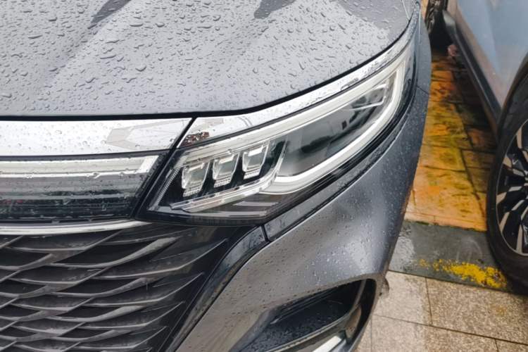 Used Roewe iMAX8 2021 Model 400TGI Exclusive Version for Key Accounts Left Front Headlight