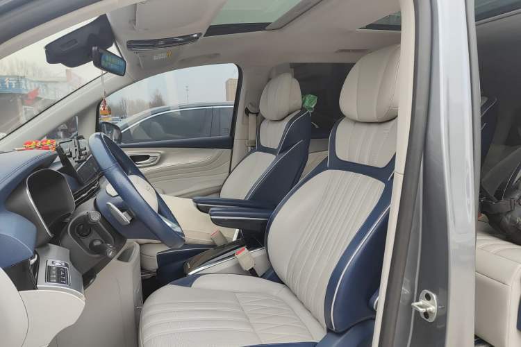 Used Roewe iMAX8 2021 400TGI Supreme Series Ultimate Edition Left Front Seat