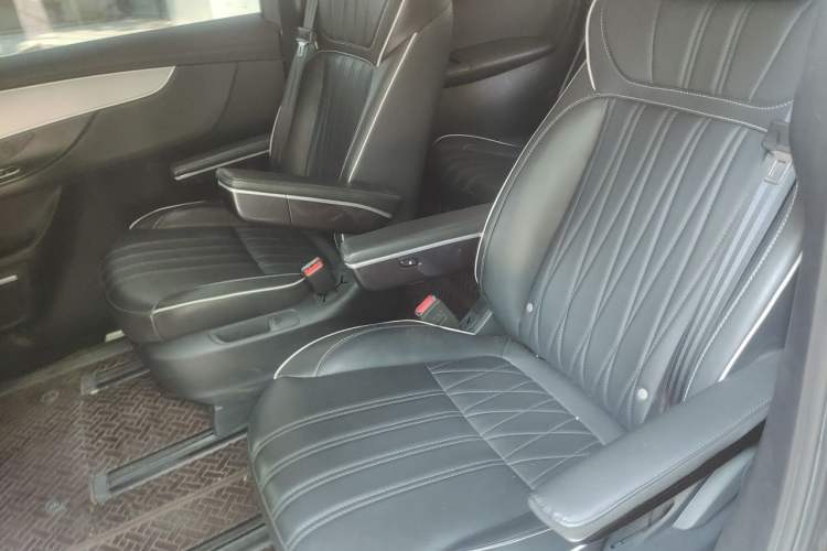 Used Roewe iMAX8 2021 400TGI Flagship Edition Left Rear Seat