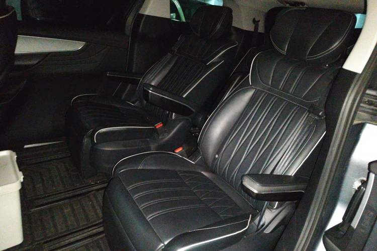 Used Roewe iMAX8 2021 400TGI Flagship Edition Left Rear Seat