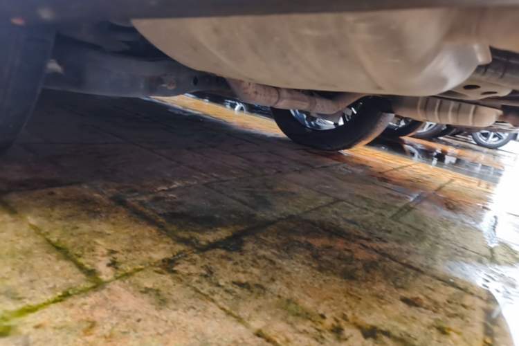 Used Roewe iMAX8 2021 Model 400TGI Exclusive Version for Key Accounts Left Side Sill